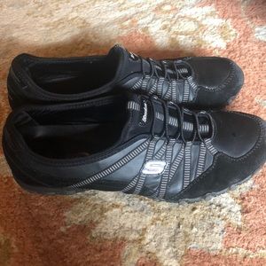 Sketchers Black sz 11